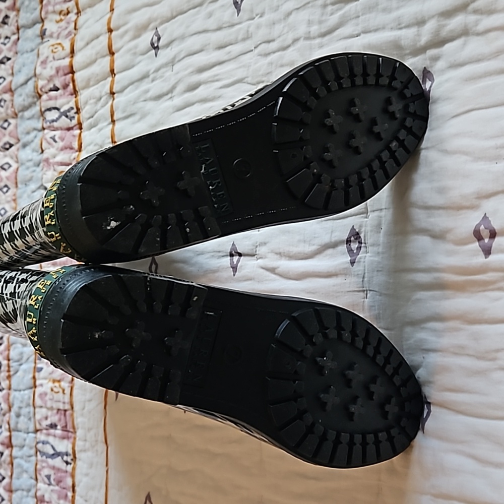 Ralph Lauren Black & White Houndstooth Rain Boots - Picture 4 of 7